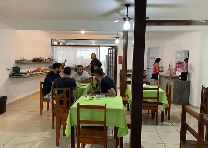 Pousada Moça BonitaHotel em Ubatuba